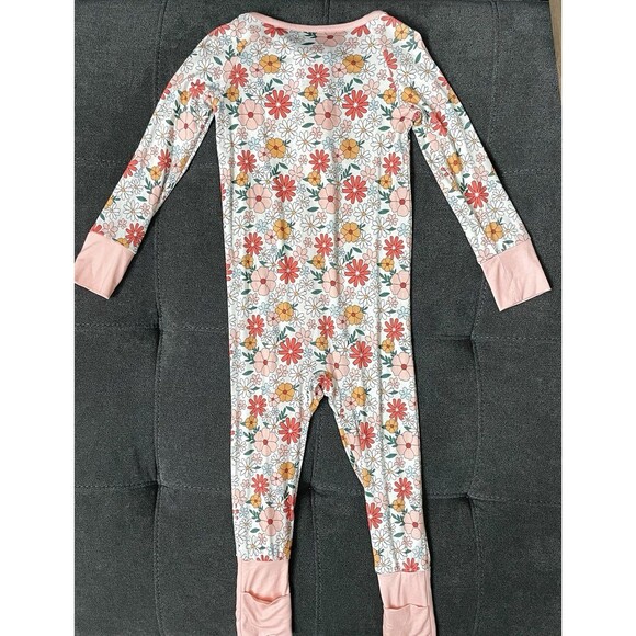 NWT's Little One Shop 2T Bamboo Pjs 2 Way Zipper Pink Floral Foldover Feet - Picture 6 of 6